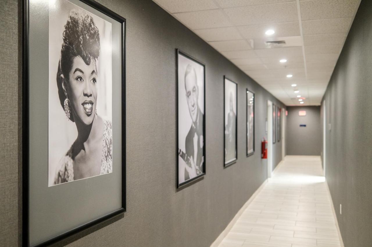 Blu-Tique, Akron, A Tribute Portfolio Hotel エクステリア 写真