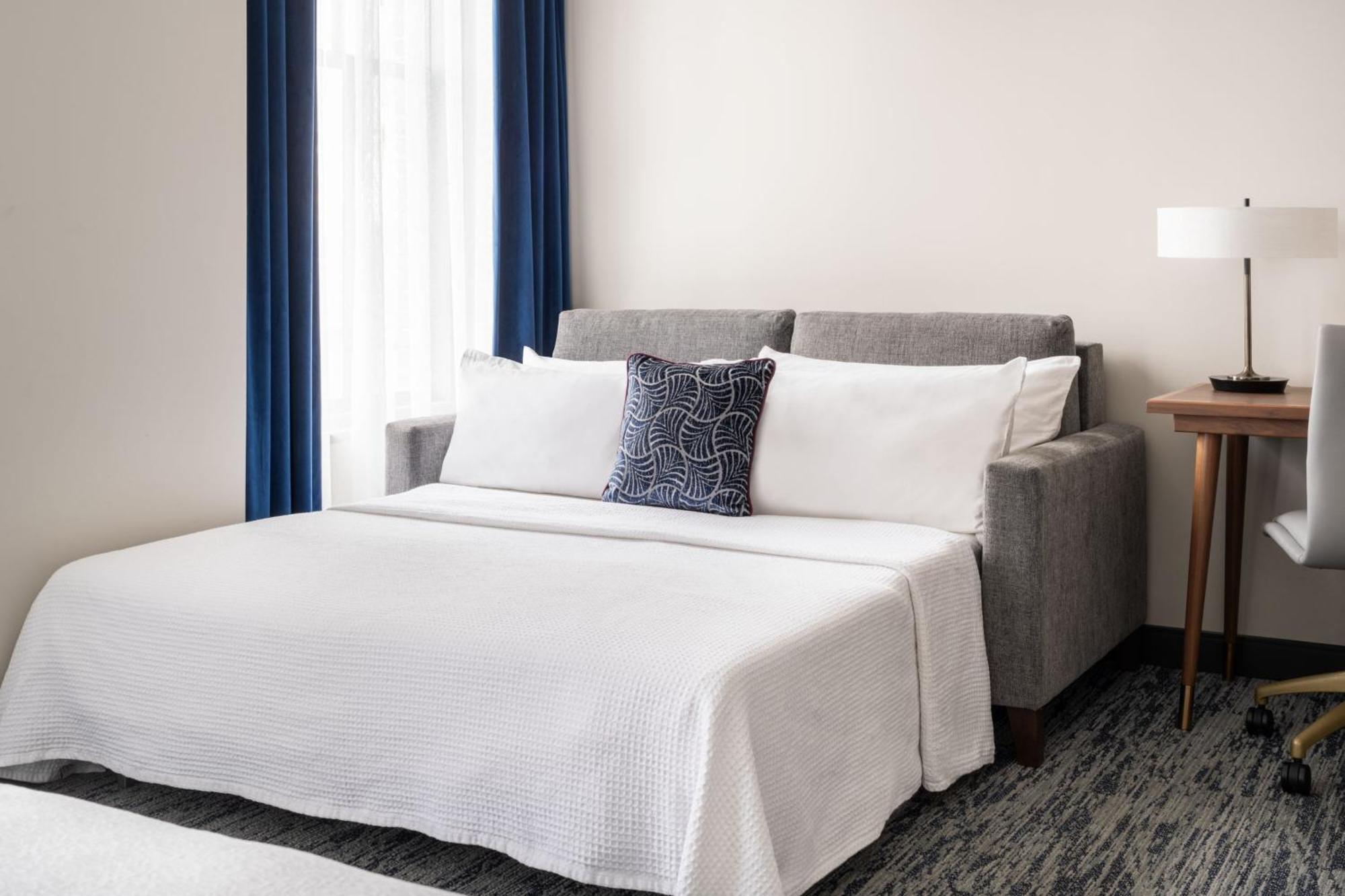 Blu-Tique, Akron, A Tribute Portfolio Hotel エクステリア 写真